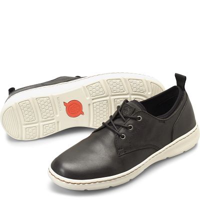 Marcus shown in Black (Black)