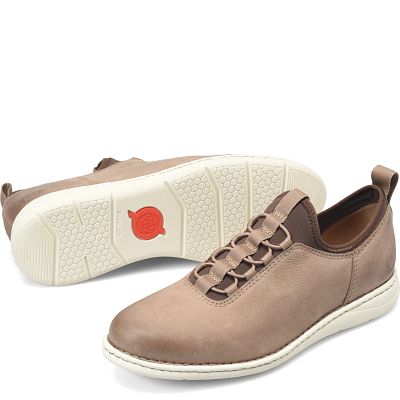 Torrens shown in Taupe Nubuck (Tan)