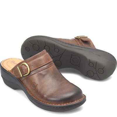 Avoca shown in Brown Terra (Brown)