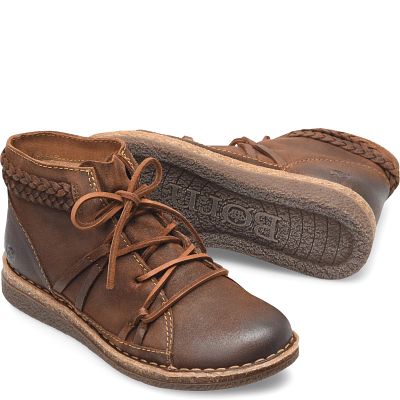 Temple II Final shown in Glazed Ginger Distressed (Brown)