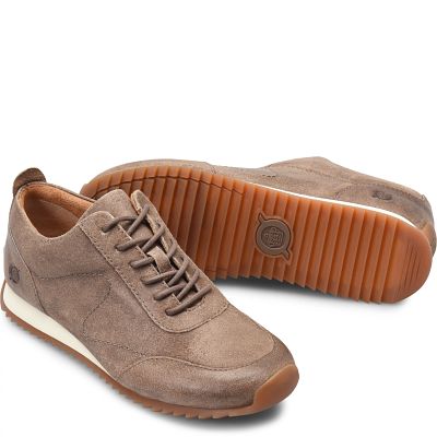Lynn Final shown in Taupe Distressed (Tan)