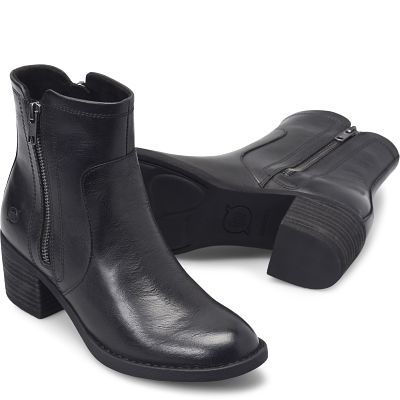 Rigby shown in Black (Black)