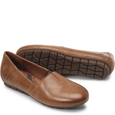 Sebra Colors shown in Luggage (Brown)
